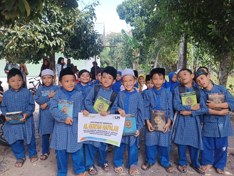 Peluang Amal Jariyah Melalui Program Sedekah Al-Quran