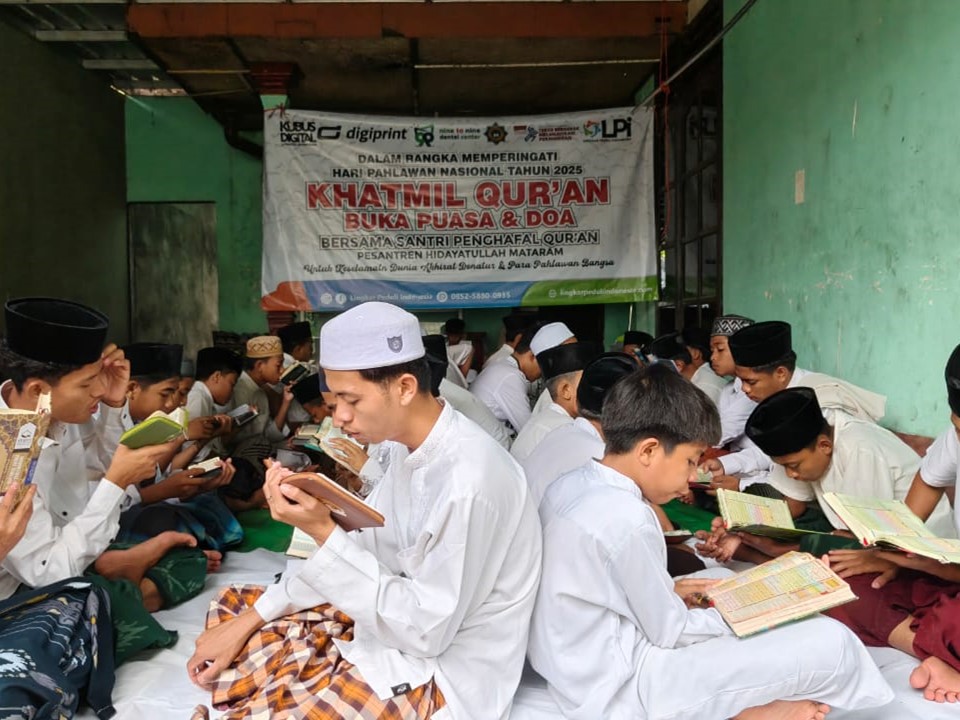 LPI Peringati Hari Pahlawan dengan Khatmil Quran dan Doa untuk Negeri