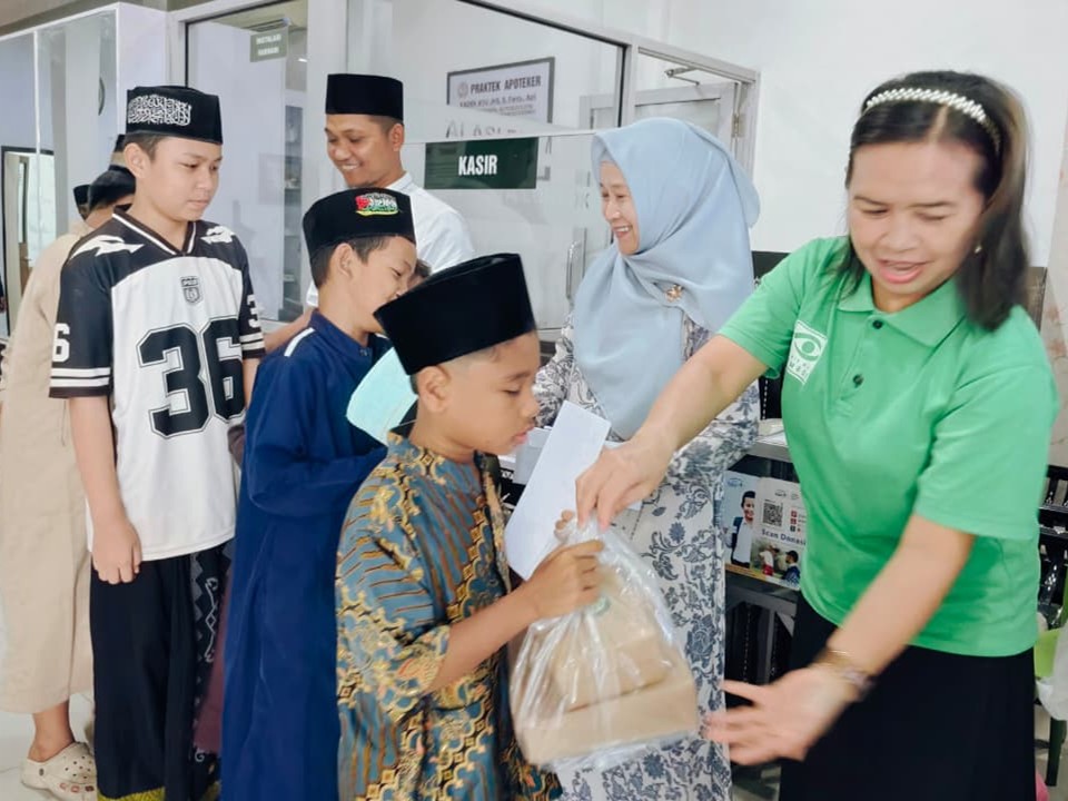 Sepotong Bahagia untuk Sulthon dan Puluhan Anak Yatim Lainnya
